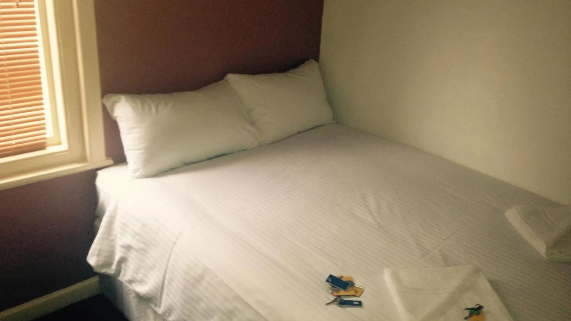 Peek-A-Booze - Budget Hotel - Adults Only United Kingdom
