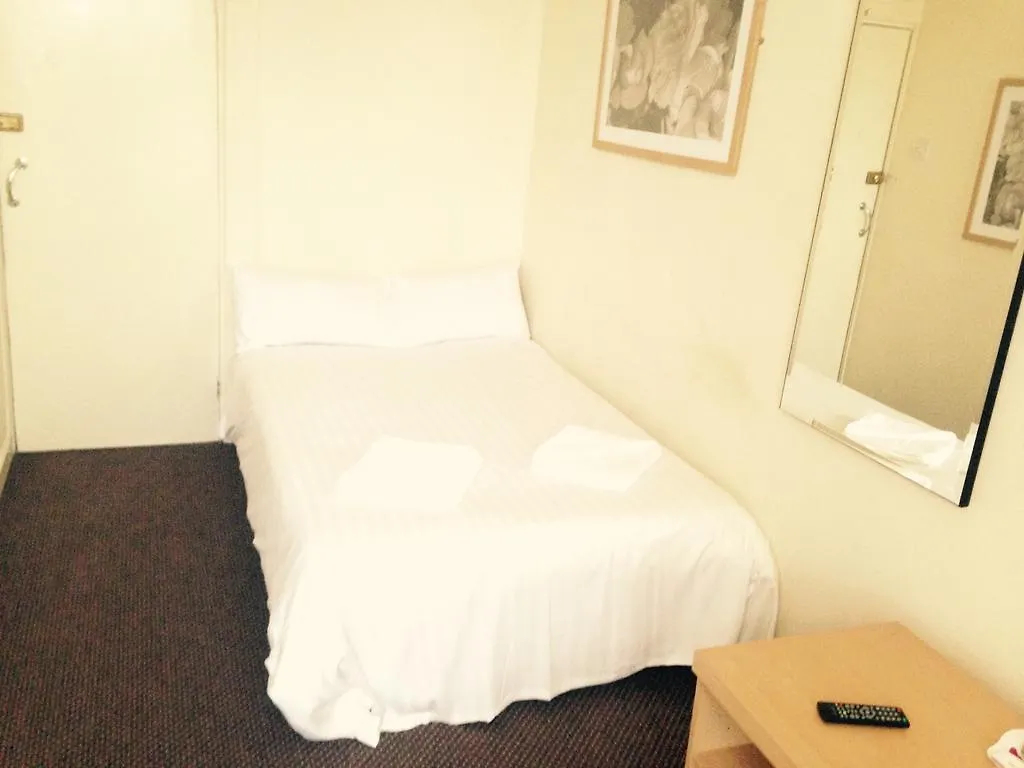 Peek-A-Booze - Budget Hotel - Adults Only Μπλάκπουλ
